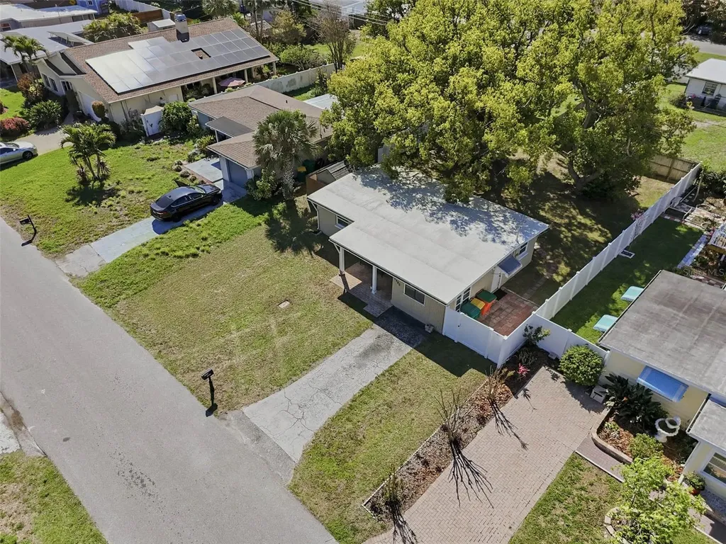 10480 111th Avenue Largo FL 33773