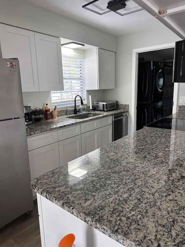 802 Gregory Lane Altamonte Springs FL 32701