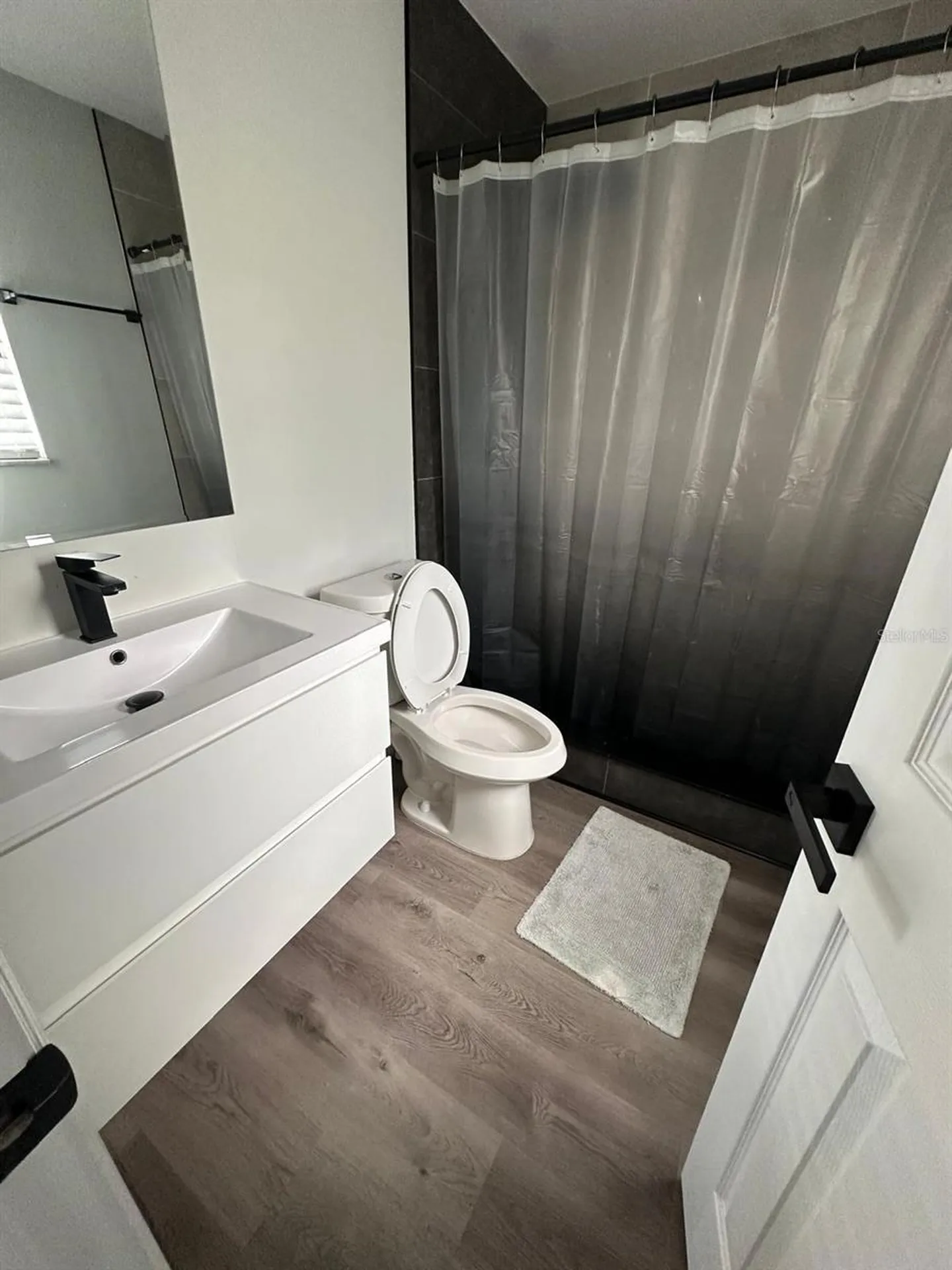 802 Gregory Lane Altamonte Springs FL 32701