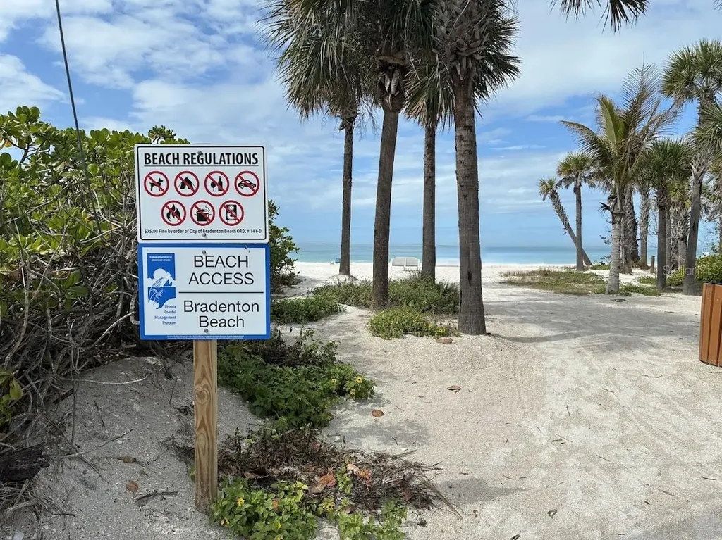 104 1st Street N Bradenton Beach FL 34217