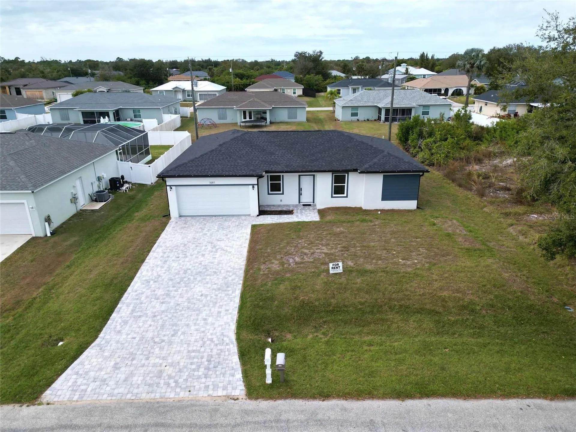7097 Bougainvillea Street Englewood FL 34224