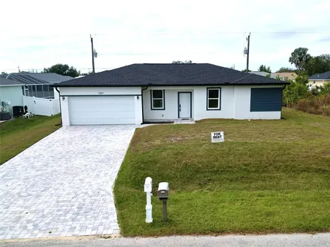 7097 Bougainvillea Street Englewood FL 34224