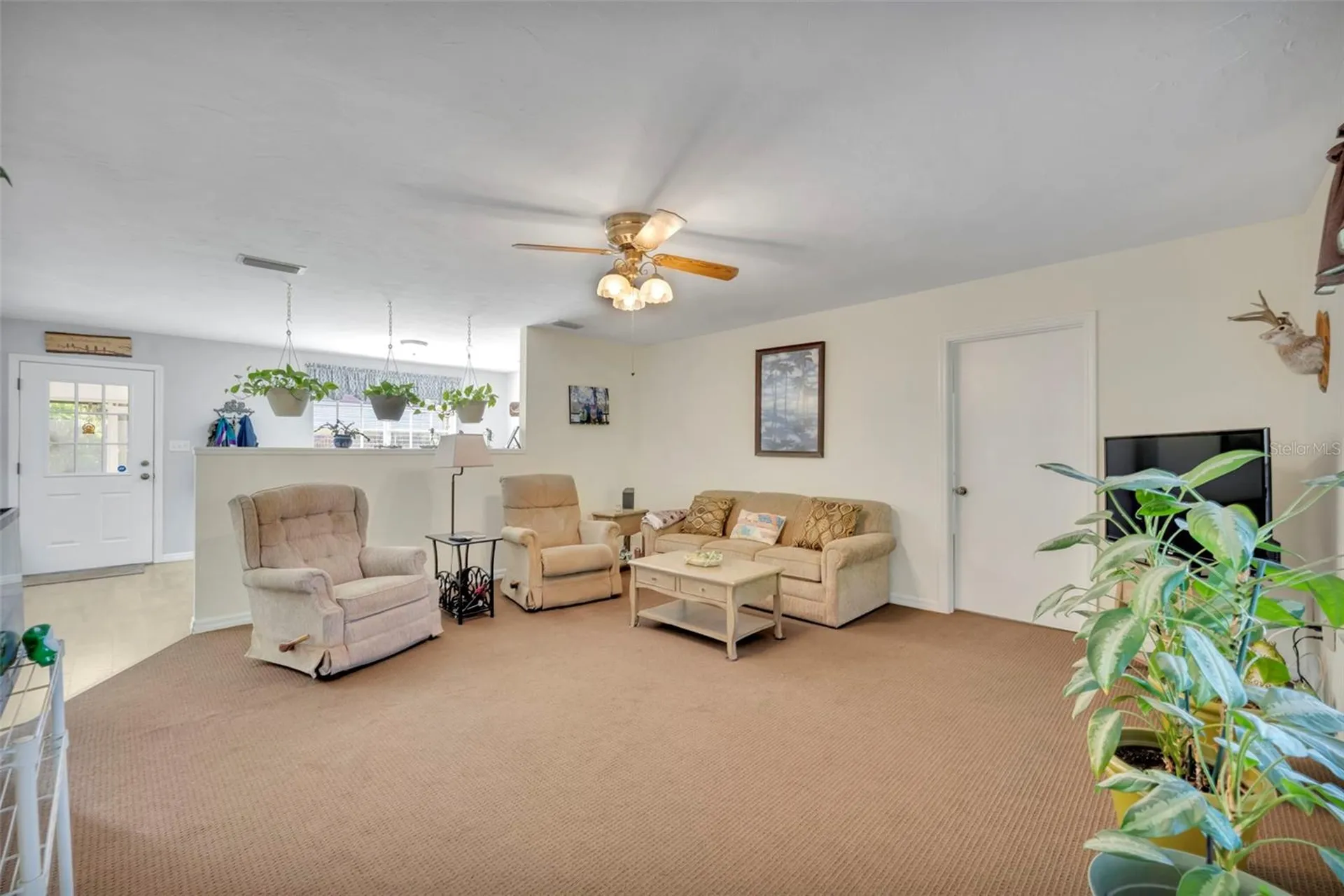 26721 Bloomfield Avenue Yalaha FL 34797