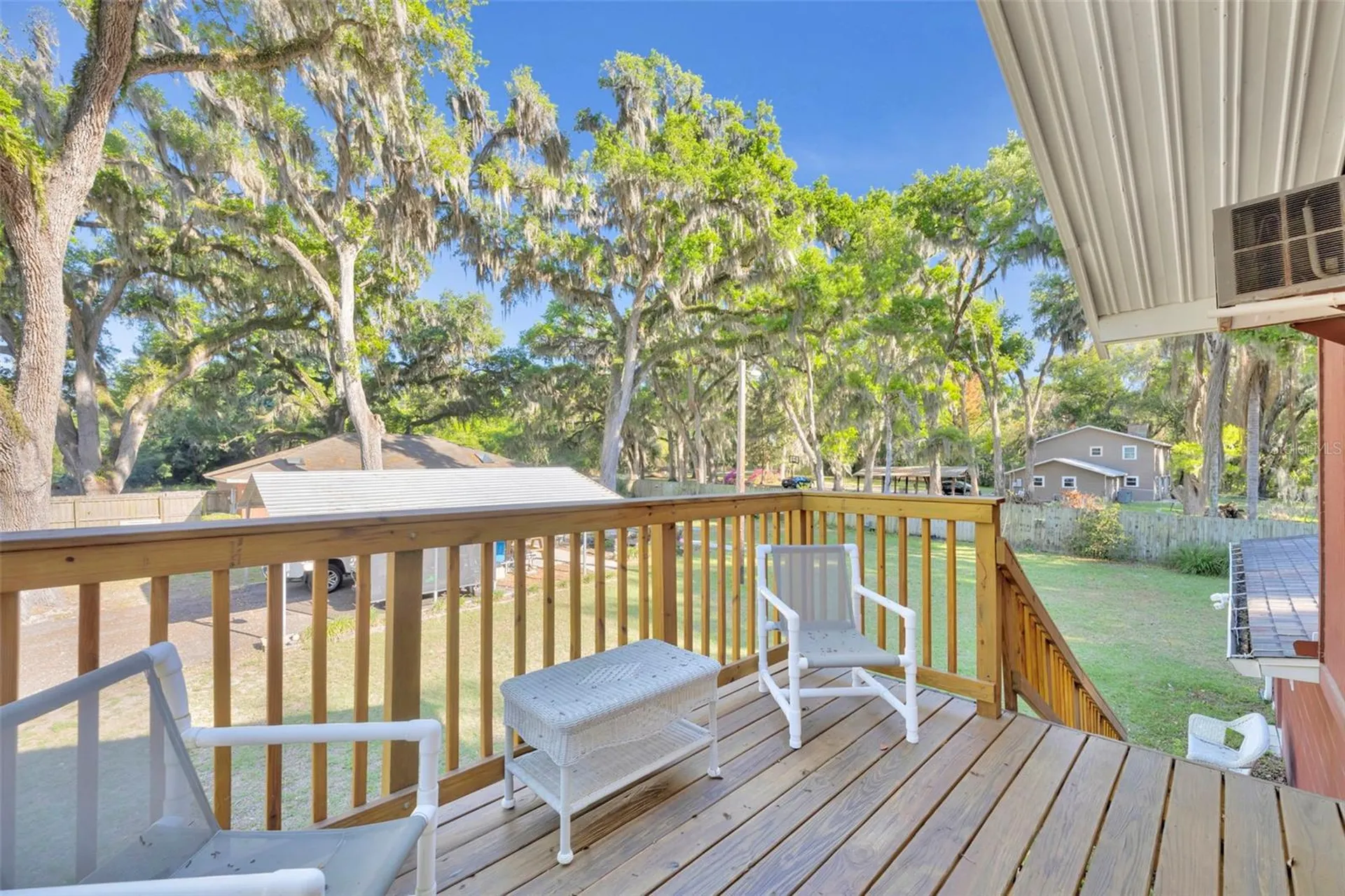 26721 Bloomfield Avenue Yalaha FL 34797