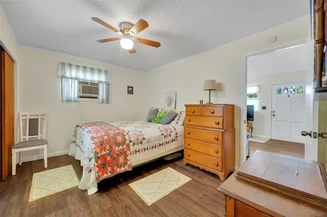26721 Bloomfield Avenue Yalaha FL 34797