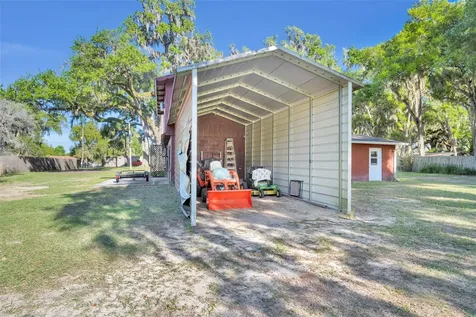 26721 Bloomfield Avenue Yalaha FL 34797