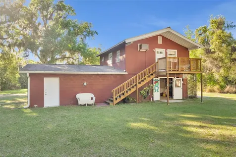 26721 Bloomfield Avenue Yalaha FL 34797