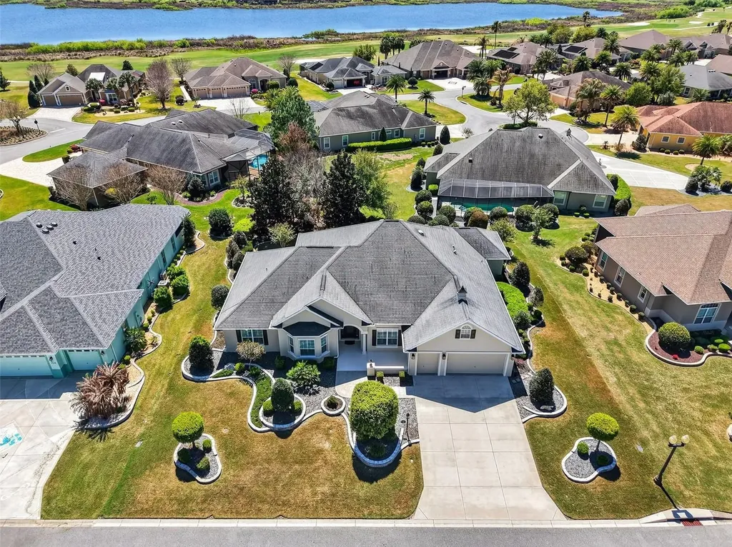 2134 Tallsman Court The Villages FL 32163