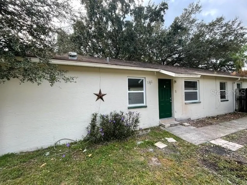 3145 Huron Avenue Oldsmar FL 34677
