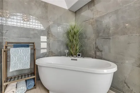 444 Quay Assisi Court New Smyrna Beach FL 32169