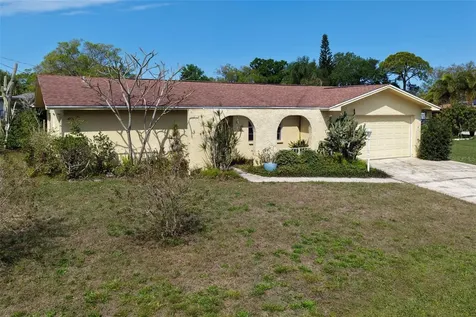 1354 Buckingham Drive Clearwater FL 33756