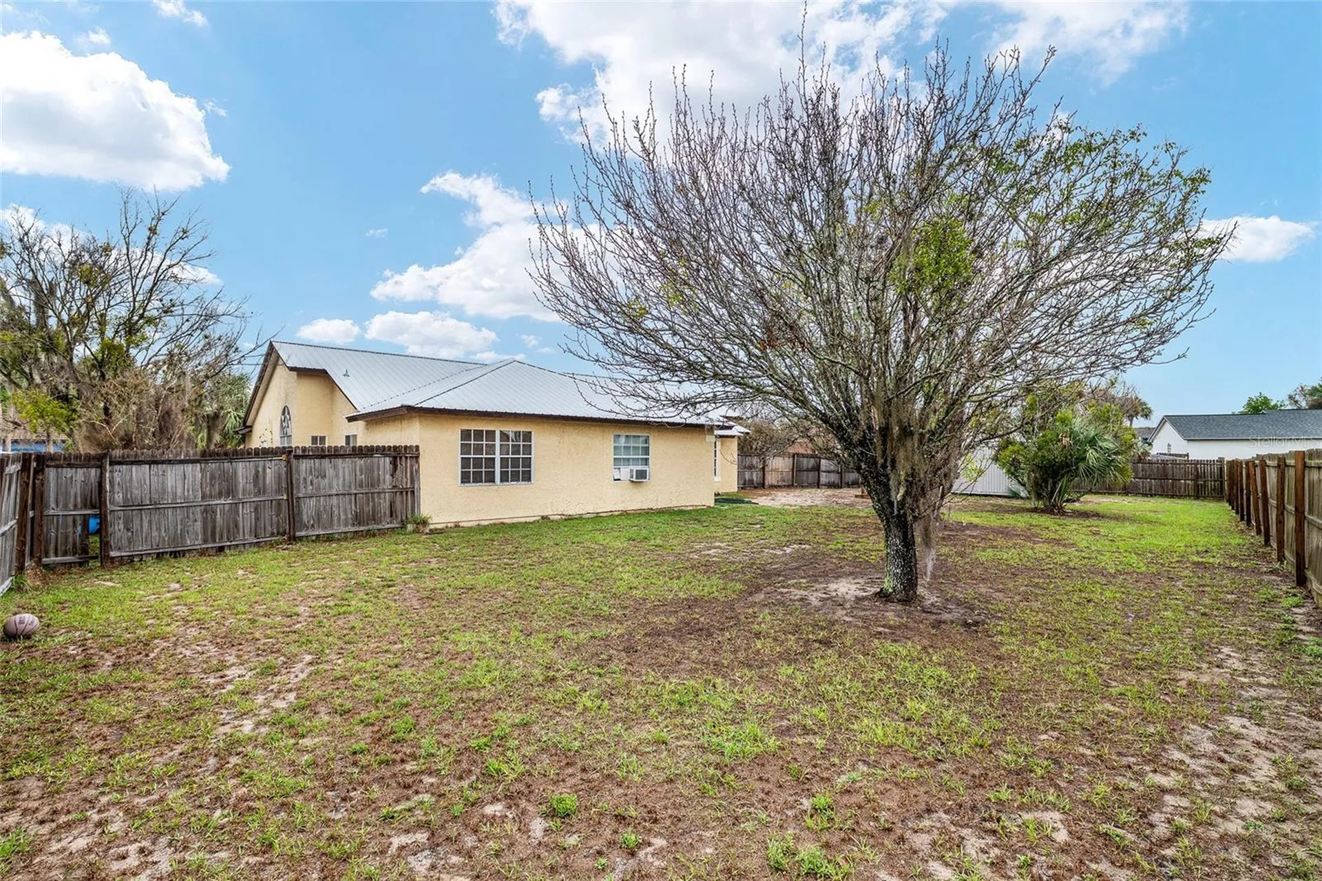 306 Oak Track Radial Ocala FL 34472