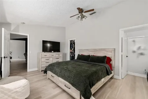 306 Oak Track Radial Ocala FL 34472