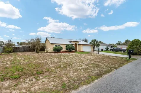 306 Oak Track Radial Ocala FL 34472