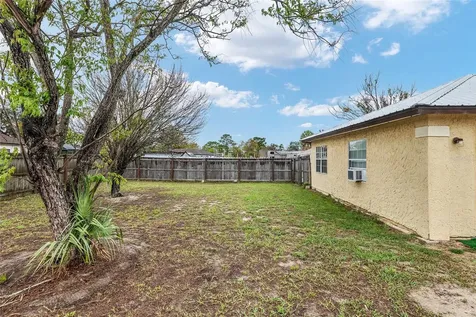 306 Oak Track Radial Ocala FL 34472