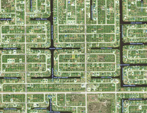 14383 Lillian Circle Port Charlotte FL 33981