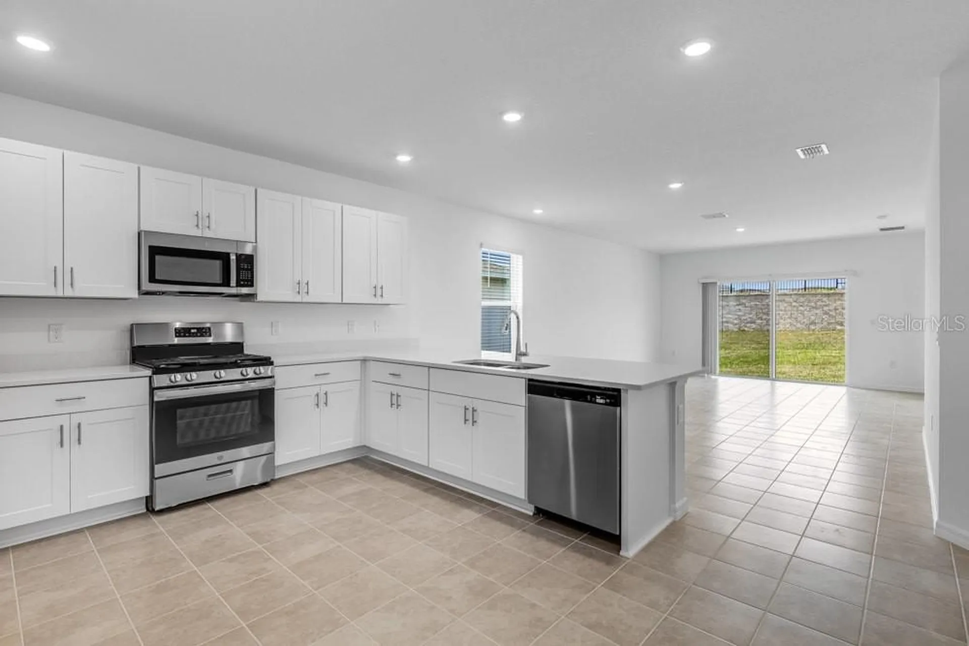 13836 Shellmore Avenue Palmetto FL 34221