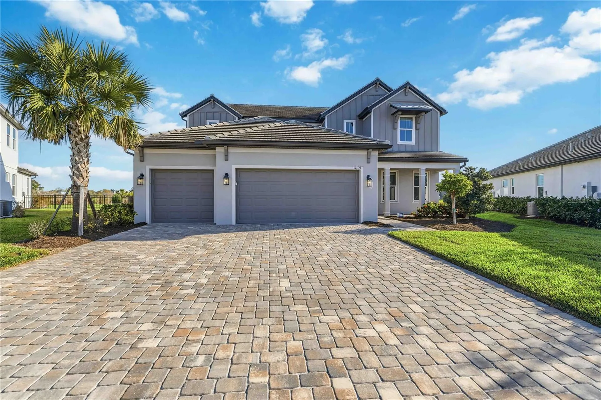 17109 Sweetwater Village Drive Lakewood Ranch FL 34211