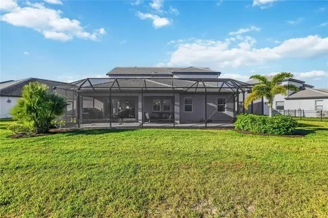 17109 Sweetwater Village Drive Lakewood Ranch FL 34211