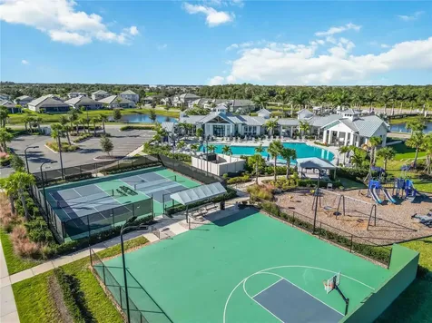 17109 Sweetwater Village Drive Lakewood Ranch FL 34211