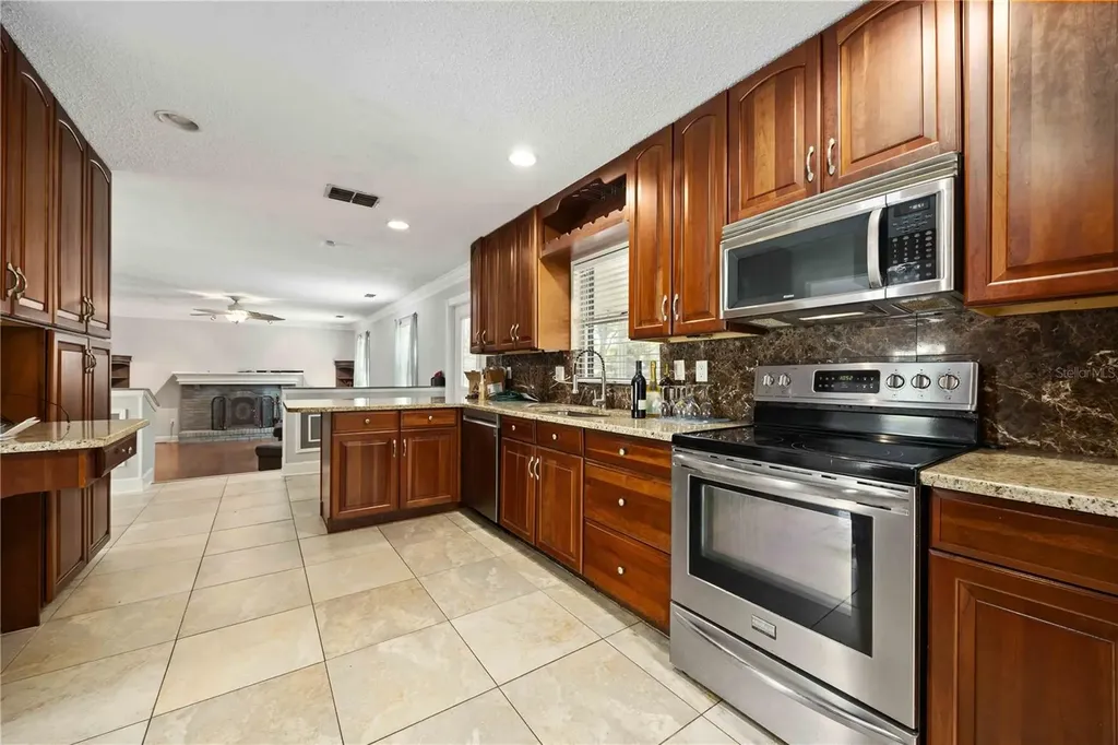1035 Old Polk City Road Lakeland FL 33809