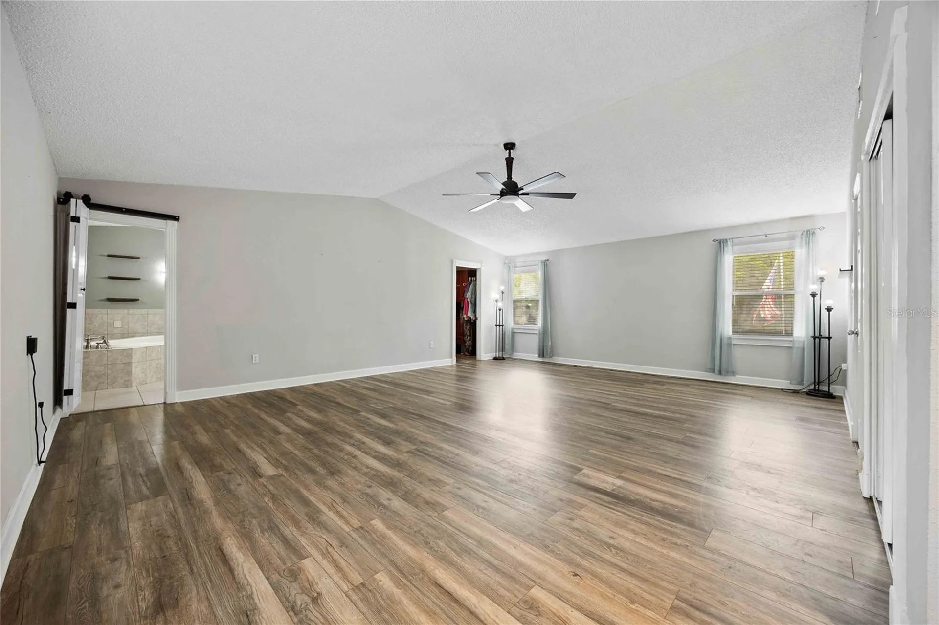 1035 Old Polk City Road Lakeland FL 33809