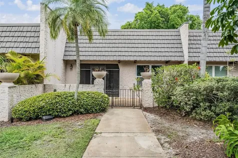 104 Cordova Green Seminole FL 33777