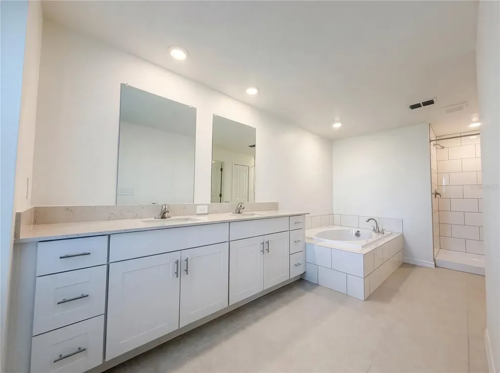 9443 Gulf Shore Terrace Parrish FL 34219