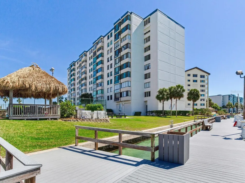 660 Island Way Clearwater Beach FL 33767