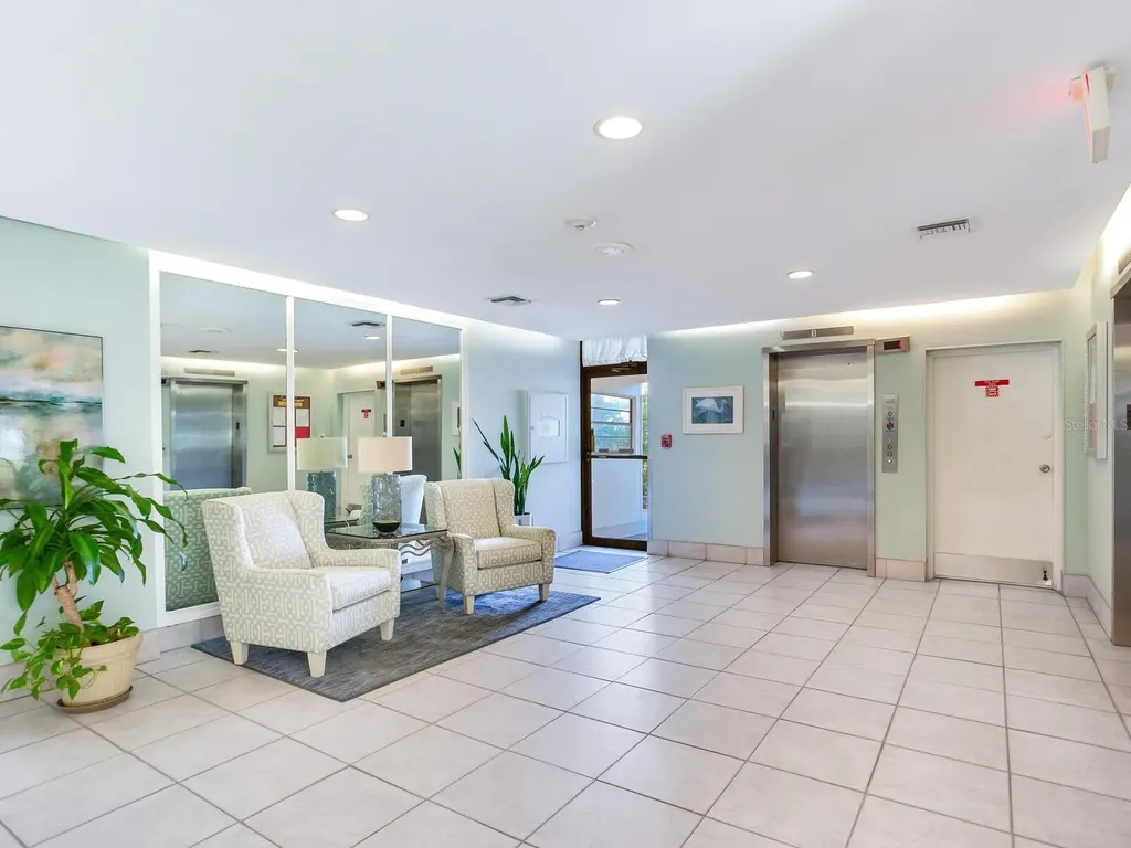 660 Island Way Clearwater Beach FL 33767