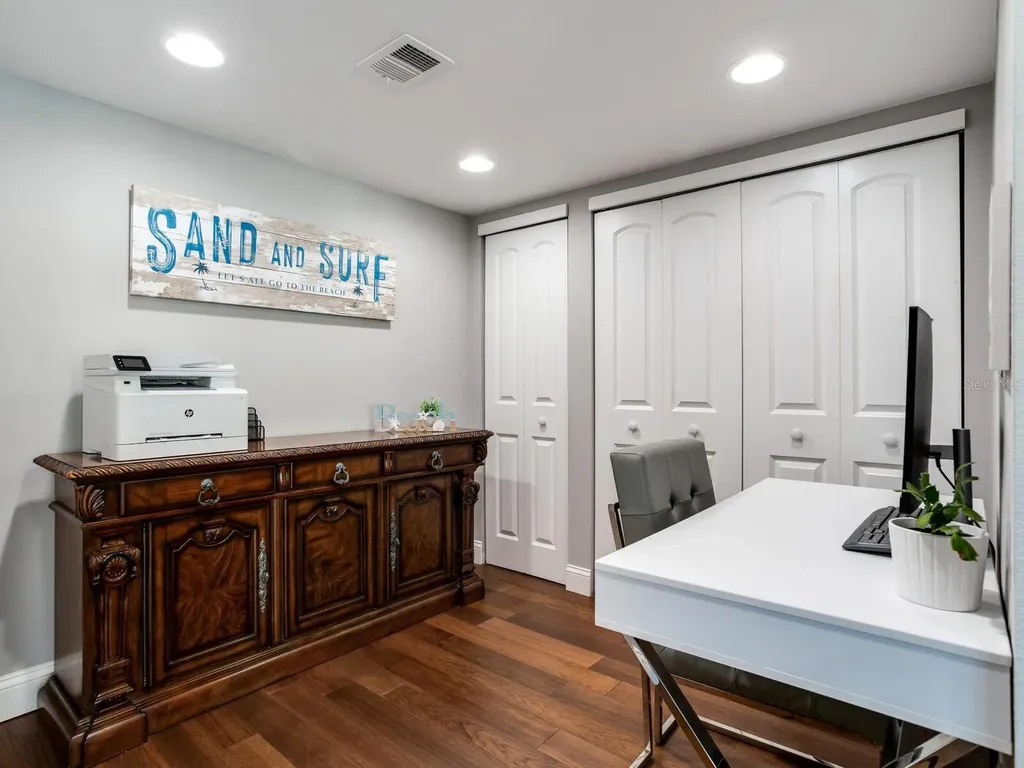 660 Island Way Clearwater Beach FL 33767