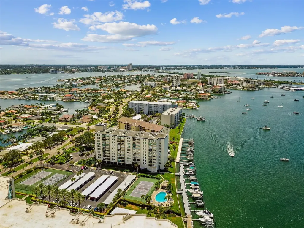 660 Island Way Clearwater Beach FL 33767