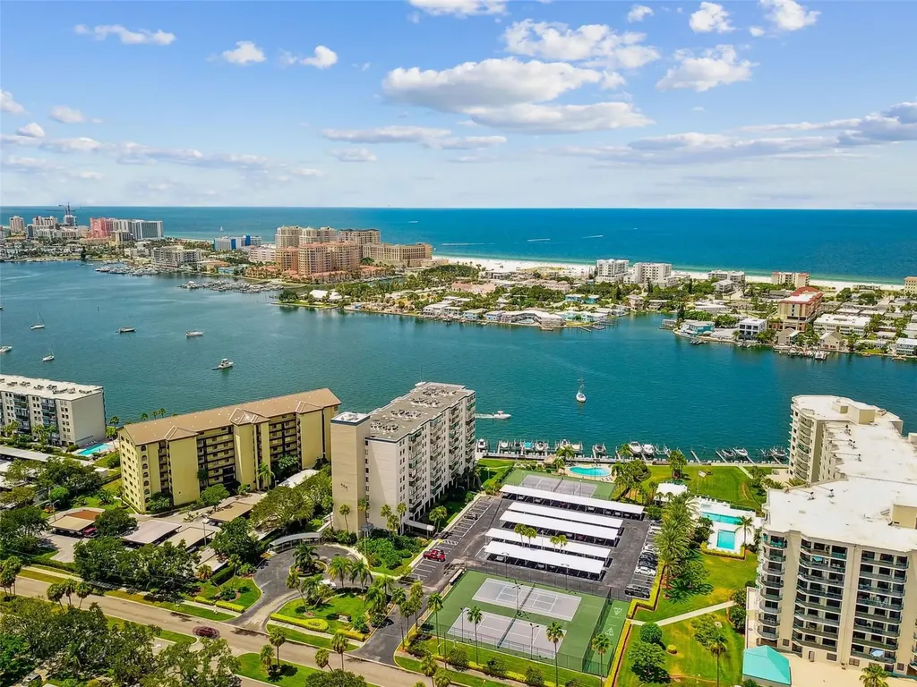 660 Island Way Clearwater Beach FL 33767