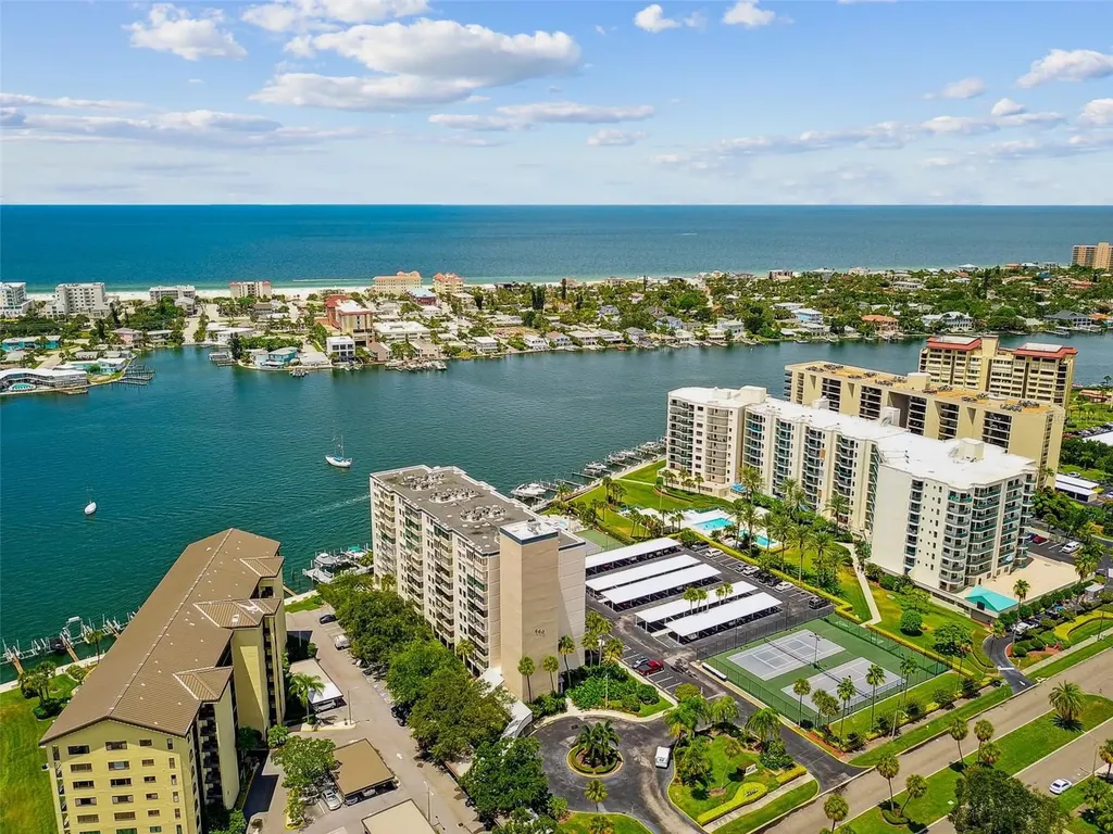 660 Island Way Clearwater Beach FL 33767