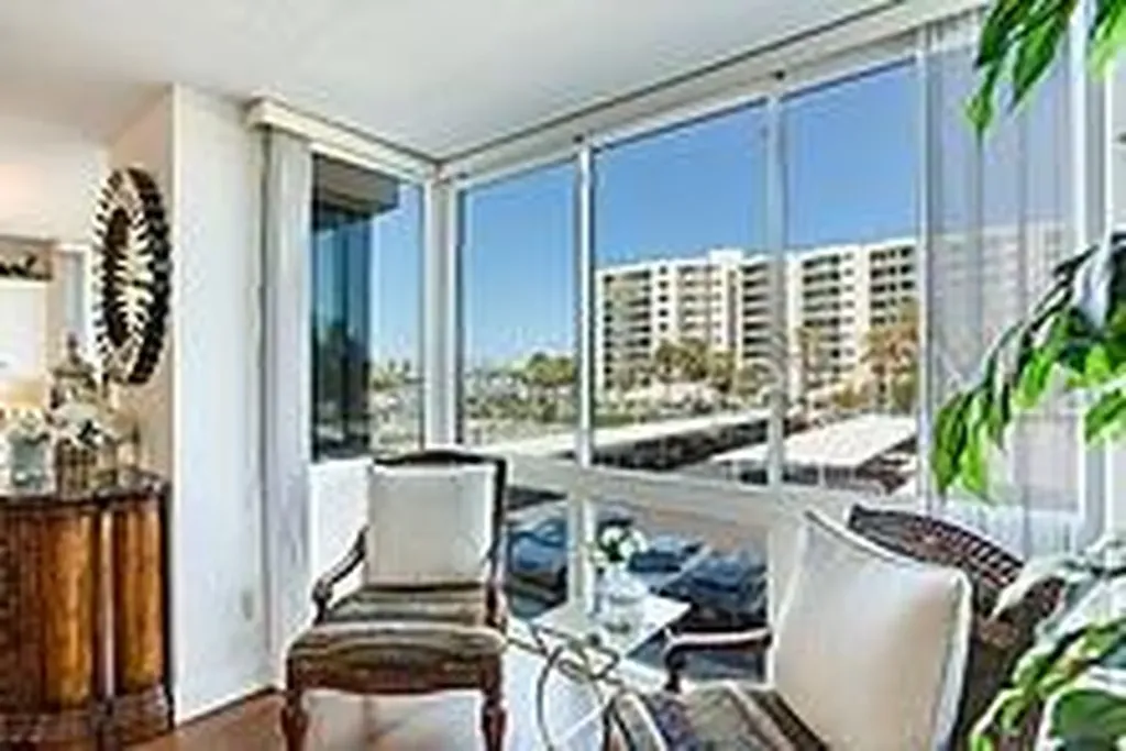 660 Island Way Clearwater Beach FL 33767