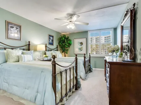 660 Island Way Clearwater Beach FL 33767