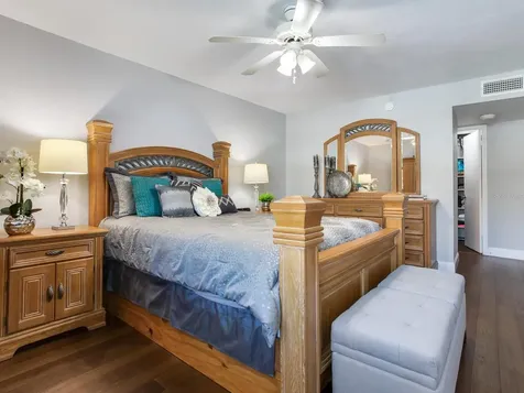 660 Island Way Clearwater Beach FL 33767