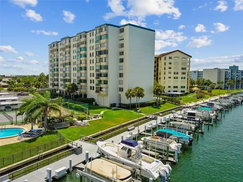 660 Island Way Clearwater Beach FL 33767