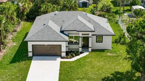 18097 Cochran Boulevard Port Charlotte FL 33948