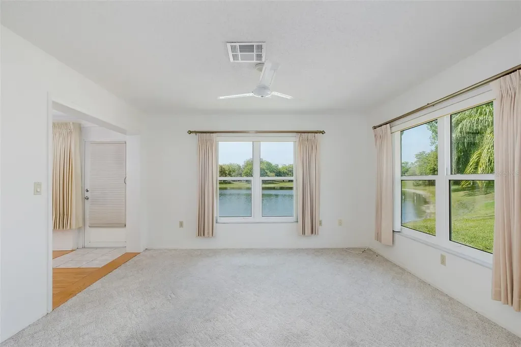 8330 Divot Way Port Richey FL 34668