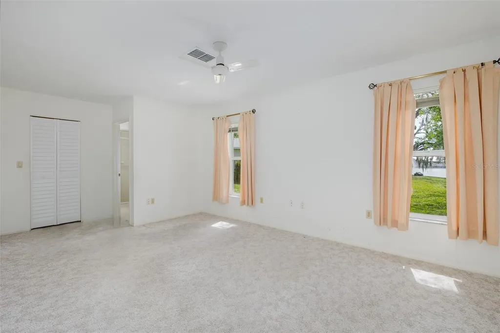 8330 Divot Way Port Richey FL 34668