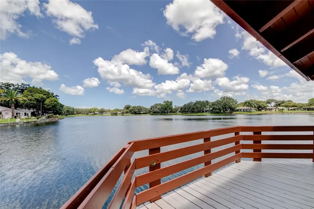 8330 Divot Way Port Richey FL 34668