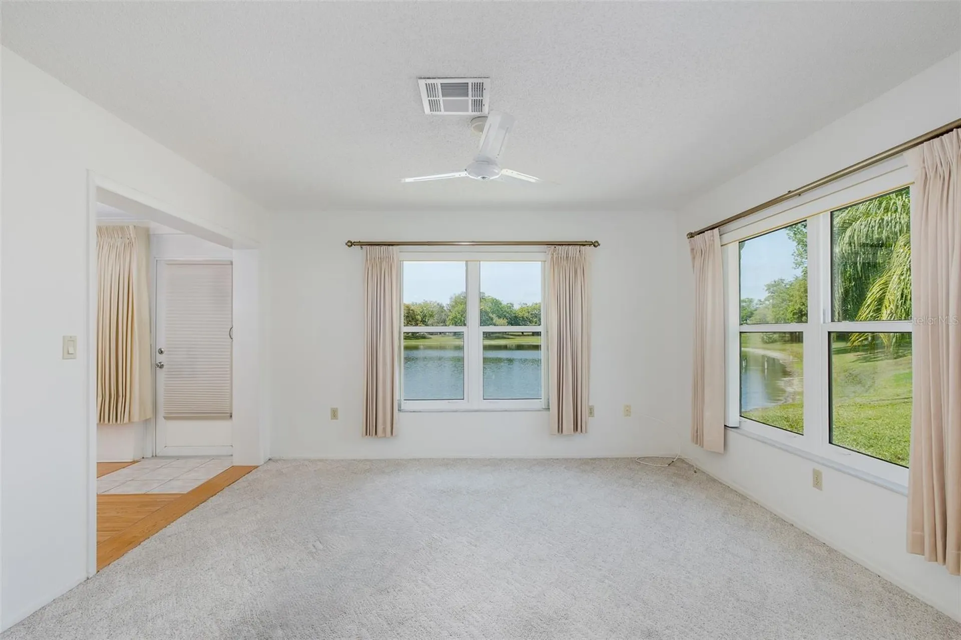 8330 Divot Way Port Richey FL 34668