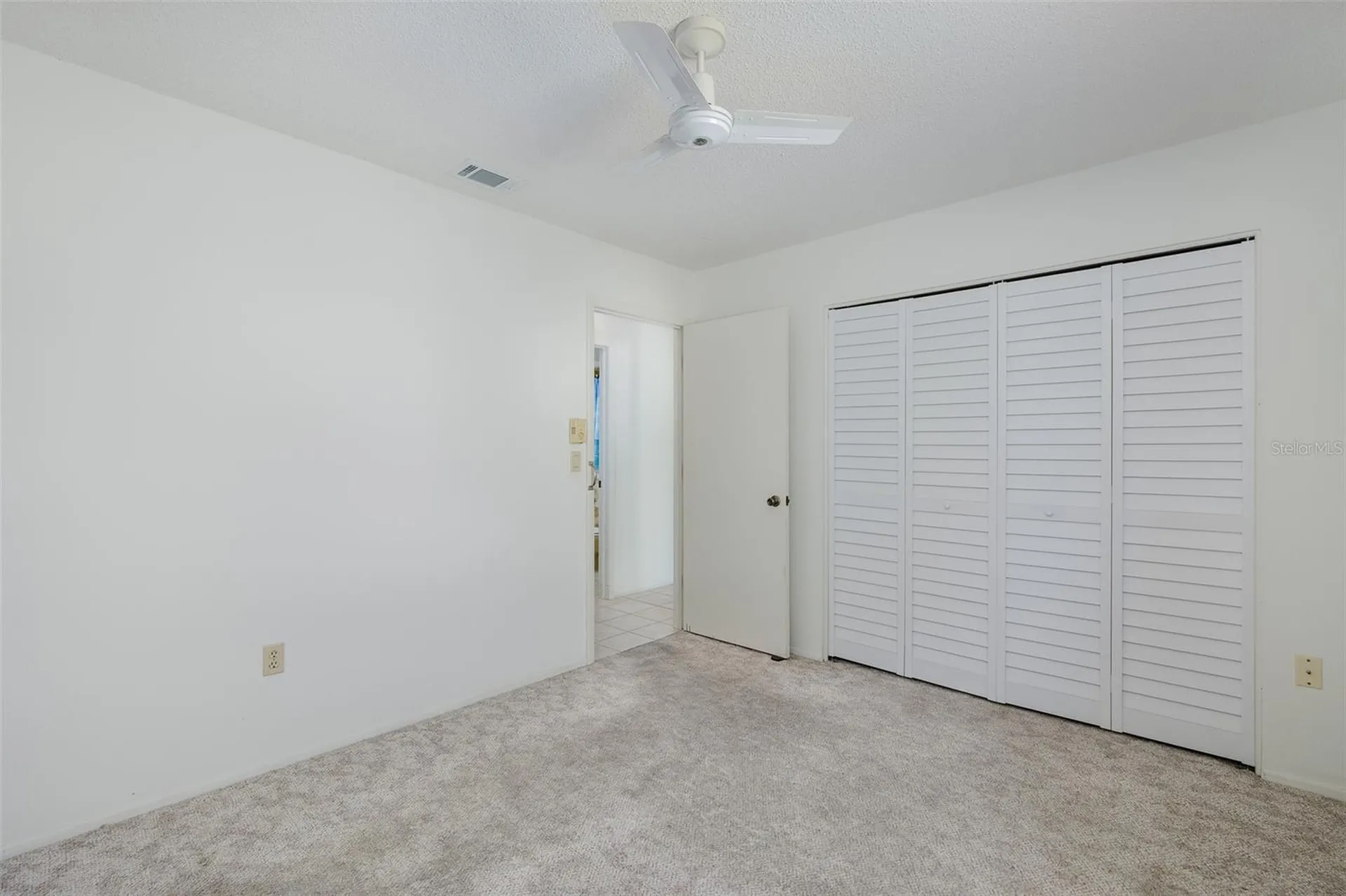 8330 Divot Way Port Richey FL 34668
