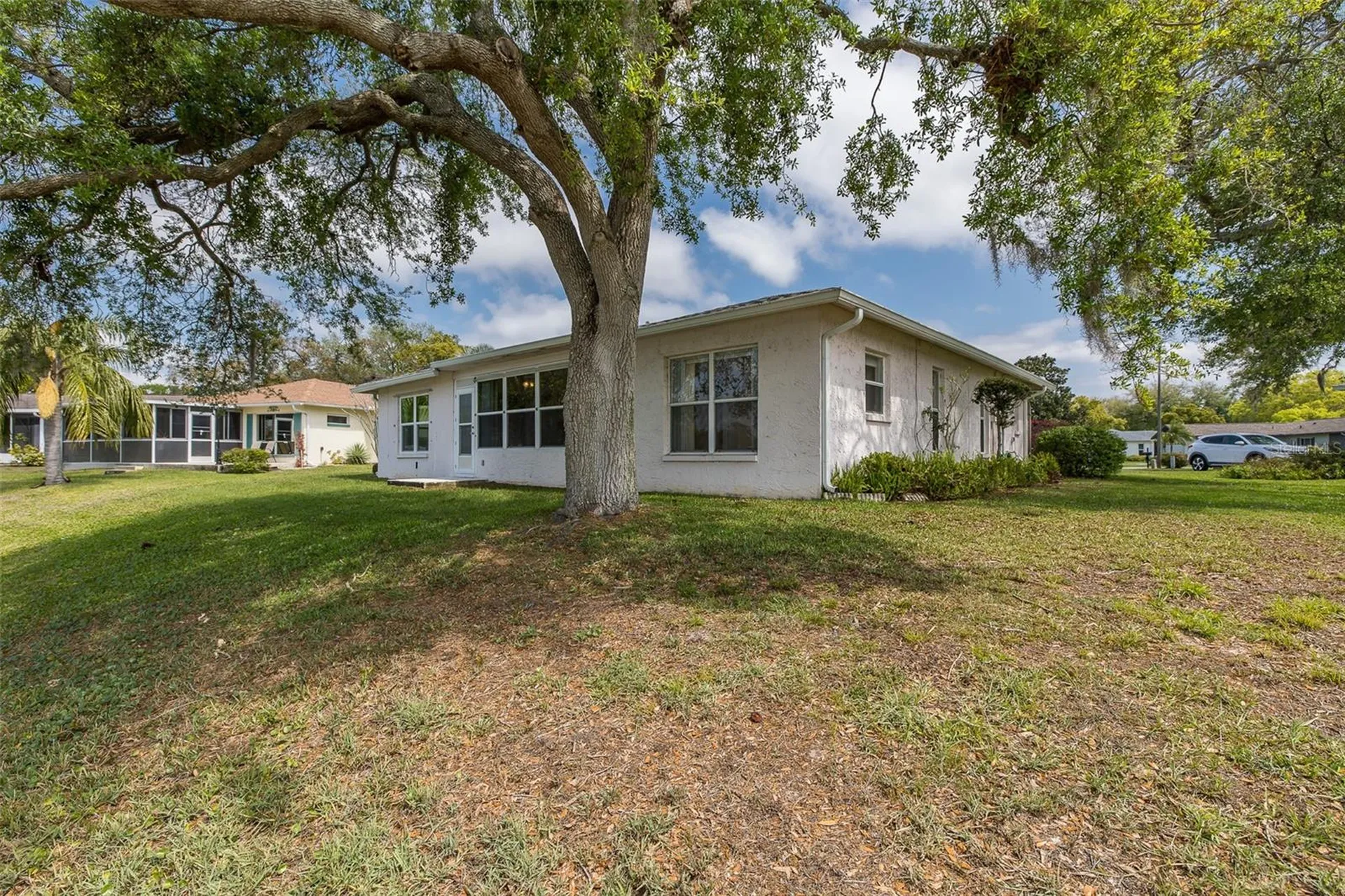 8330 Divot Way Port Richey FL 34668