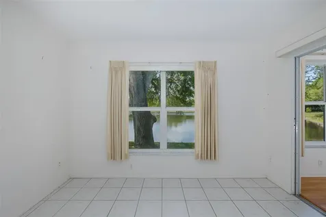 8330 Divot Way Port Richey FL 34668