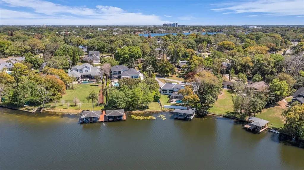 112 Laken Lane Orlando FL 32804