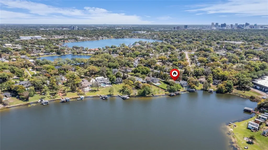 112 Laken Lane Orlando FL 32804