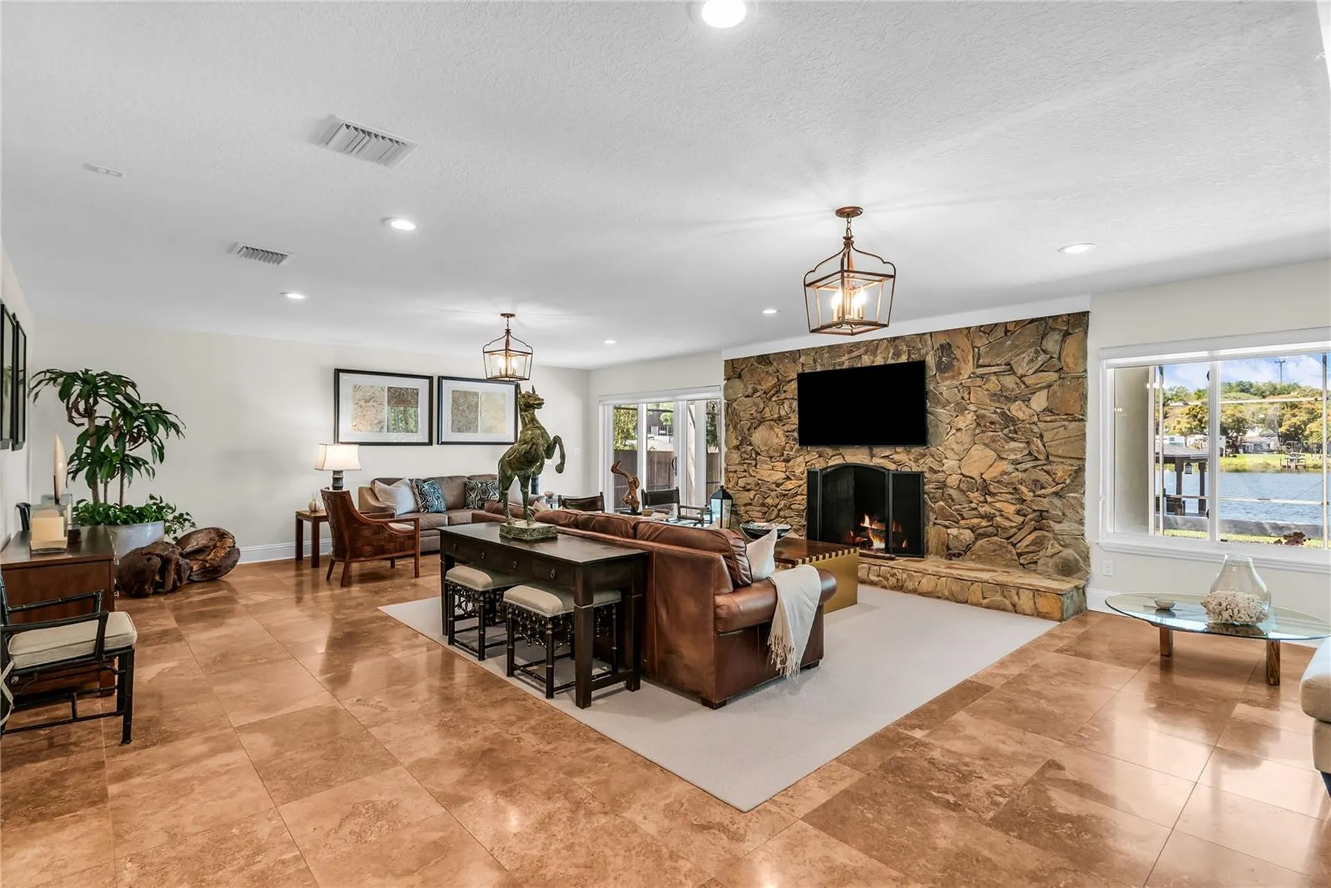 112 Laken Lane Orlando FL 32804