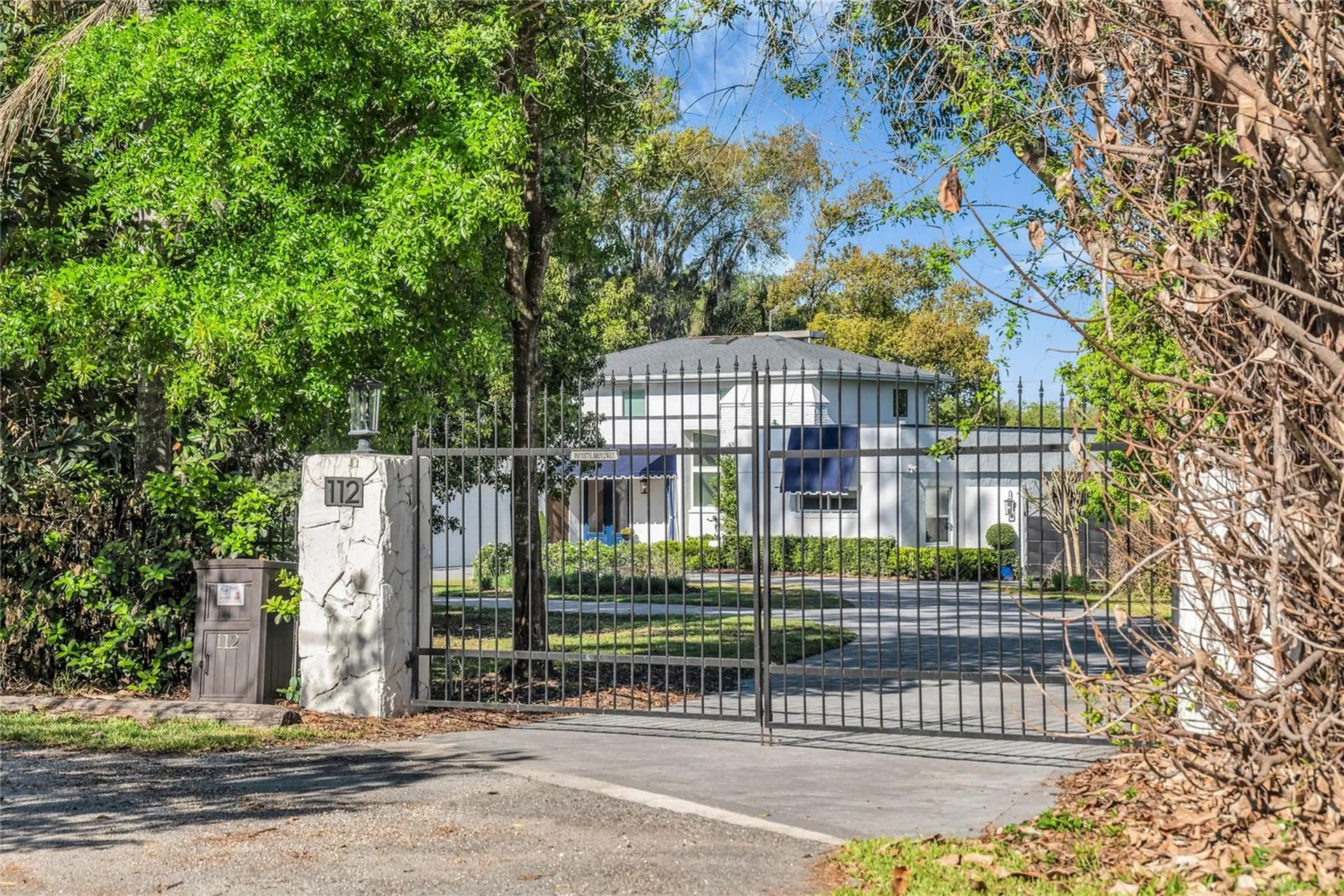 112 Laken Lane Orlando FL 32804